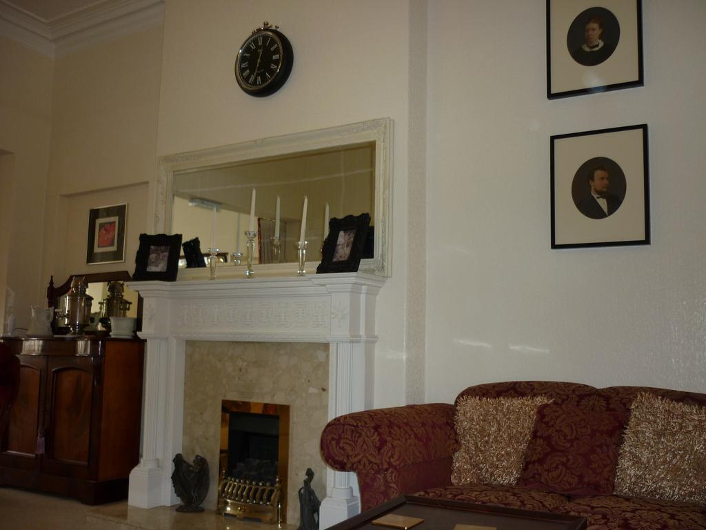 The Carmen Guesthouse (Adults Only) Llandudno Bagian luar foto