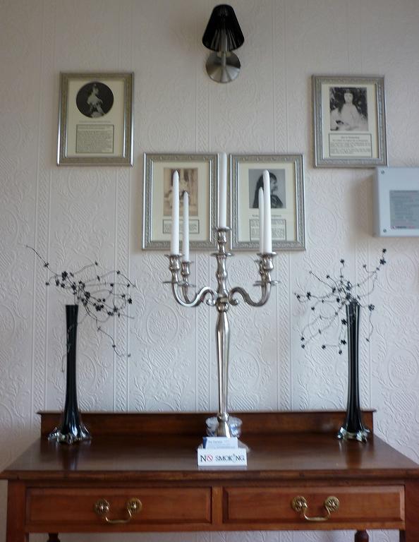 The Carmen Guesthouse (Adults Only) Llandudno Bagian luar foto