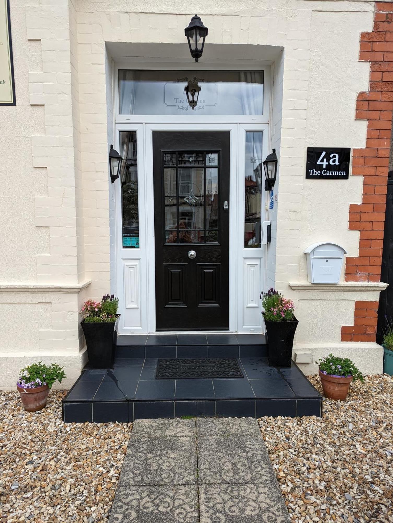 The Carmen Guesthouse (Adults Only) Llandudno Bagian luar foto